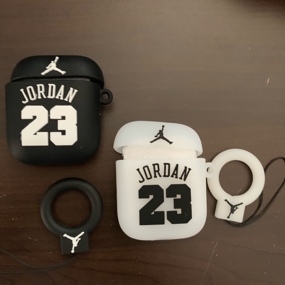 Apple AirPods CASE only Jordan 23